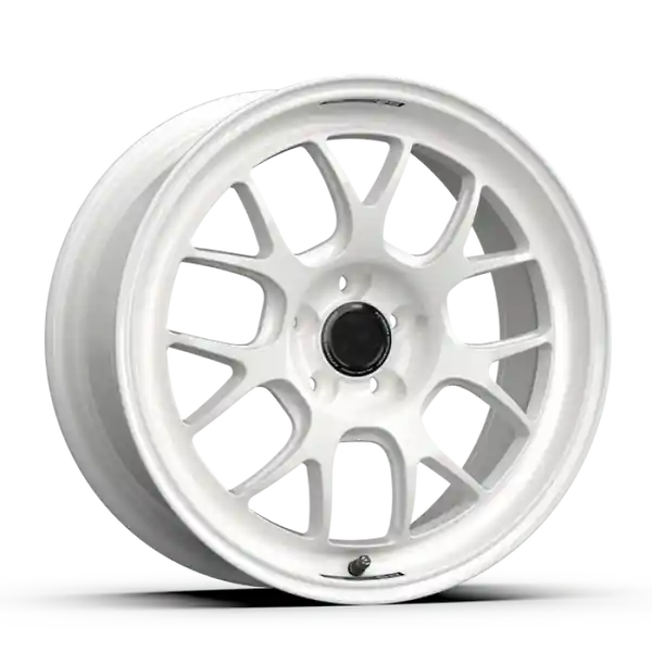fifteen52 Apex RSR 18x9.5 5x114.3 38mm ET 73.1mm Center Bore Rally White