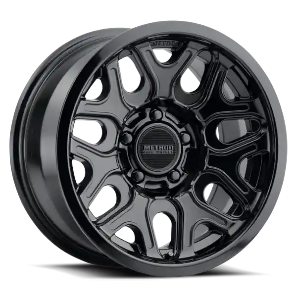 Method MR322 / 18x9 / 8x6.5 BP / 18ET / 5.68in BS / 130.81mm CB - Gloss Black Wheel