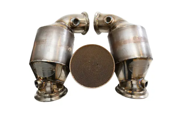 Fabspeed BMW M8 Primary Sport Catalytic Converter Downpipes (2019+)